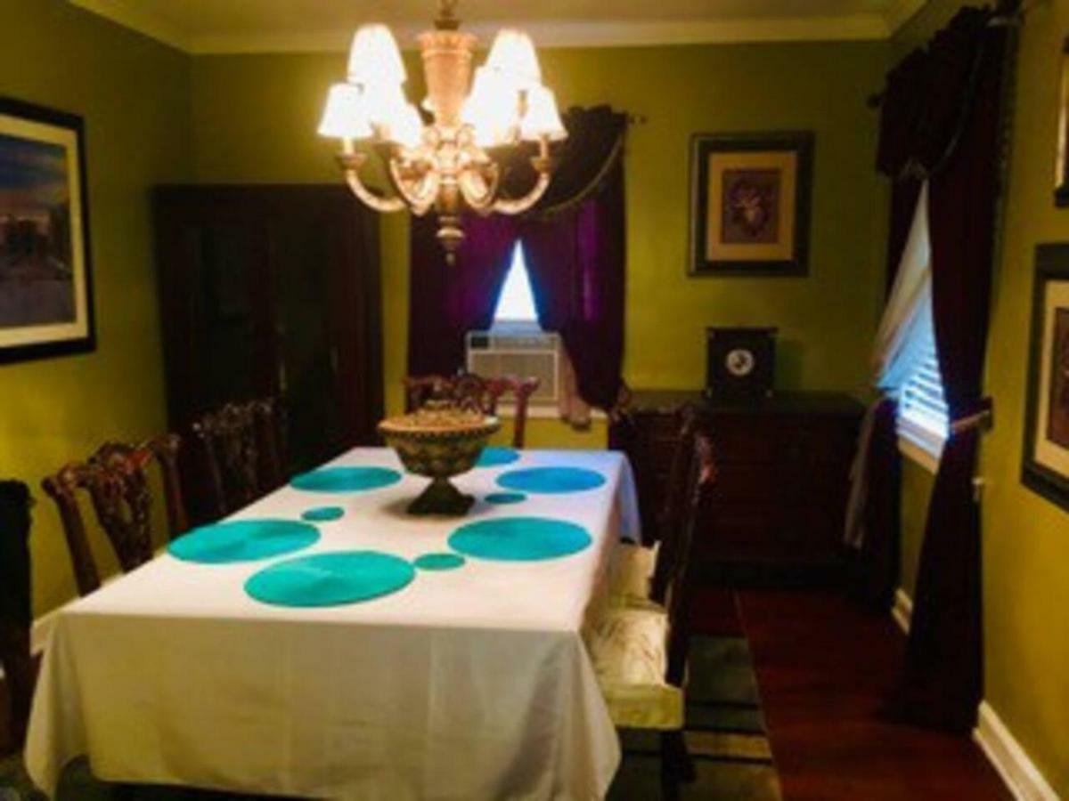 Best Deal In Town! Entire 1 Bedroom Apartment 59 Montgomery Exterior photo