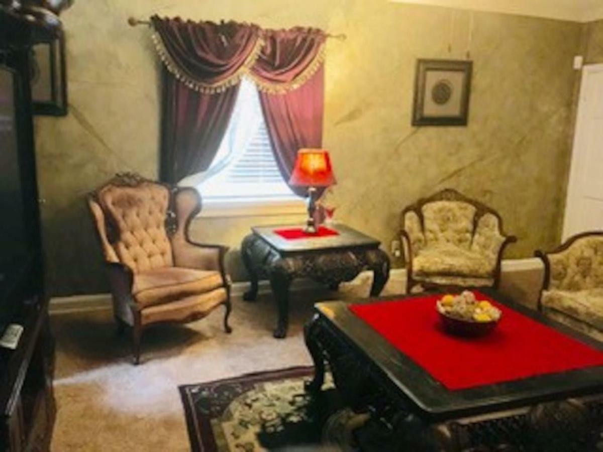 Best Deal In Town! Entire 1 Bedroom Apartment 59 Montgomery Exterior photo