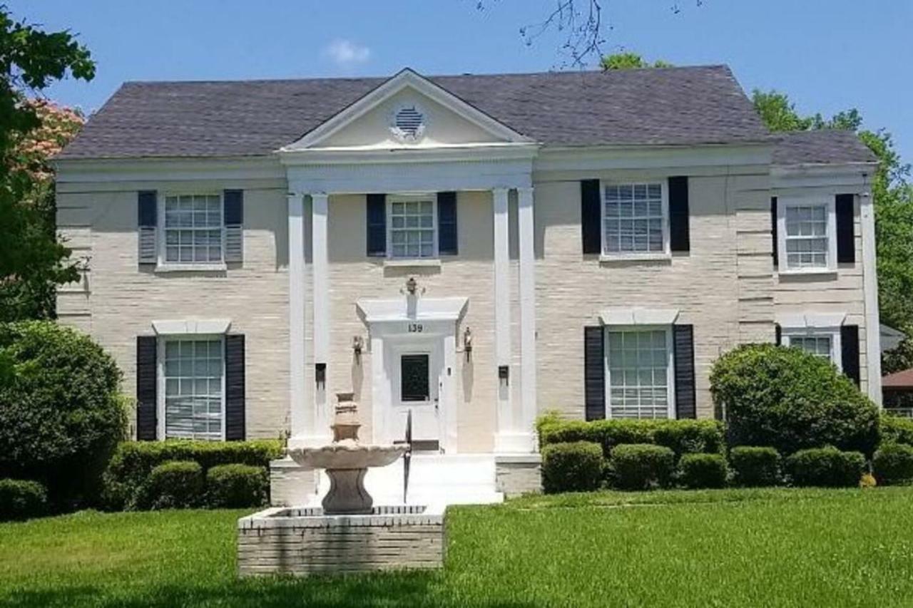 Best Deal In Town! Entire 1 Bedroom Apartment 59 Montgomery Exterior photo
